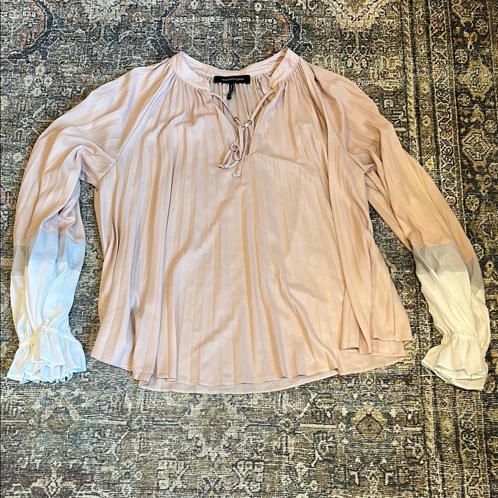 BCBGMAXAZRIA pleated blouse color block